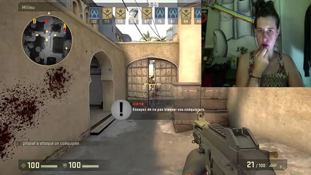 Wanita Ini Libas Lawan di Gim CS:GO Pakai Lipstik