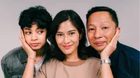 Dian Sastrowardoyo, Ringgo Agus Rahman, dan Ali Fikry akan bintangi film "Mothernet" produksi Base Entertainment. [Foto: Base Entertainment]