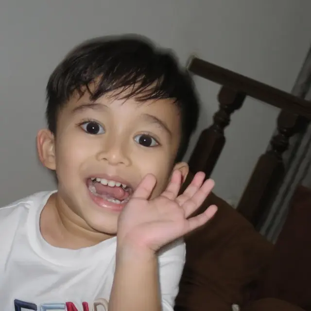 6 Potret Adzam Anak Sule Bertemu Selina, Sekalian Temu Kangen dengan Kakaknya