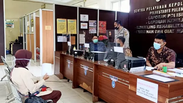 Usai Curi Perhiasan Orangtuanya, Pemuda di Palembang Ajak Pacarnya Belanja