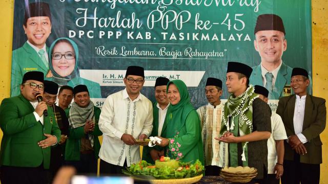 Ridwan Kamil ajak kader PPP menangkan Rindu. (Tim Media Ridwan Kamil)