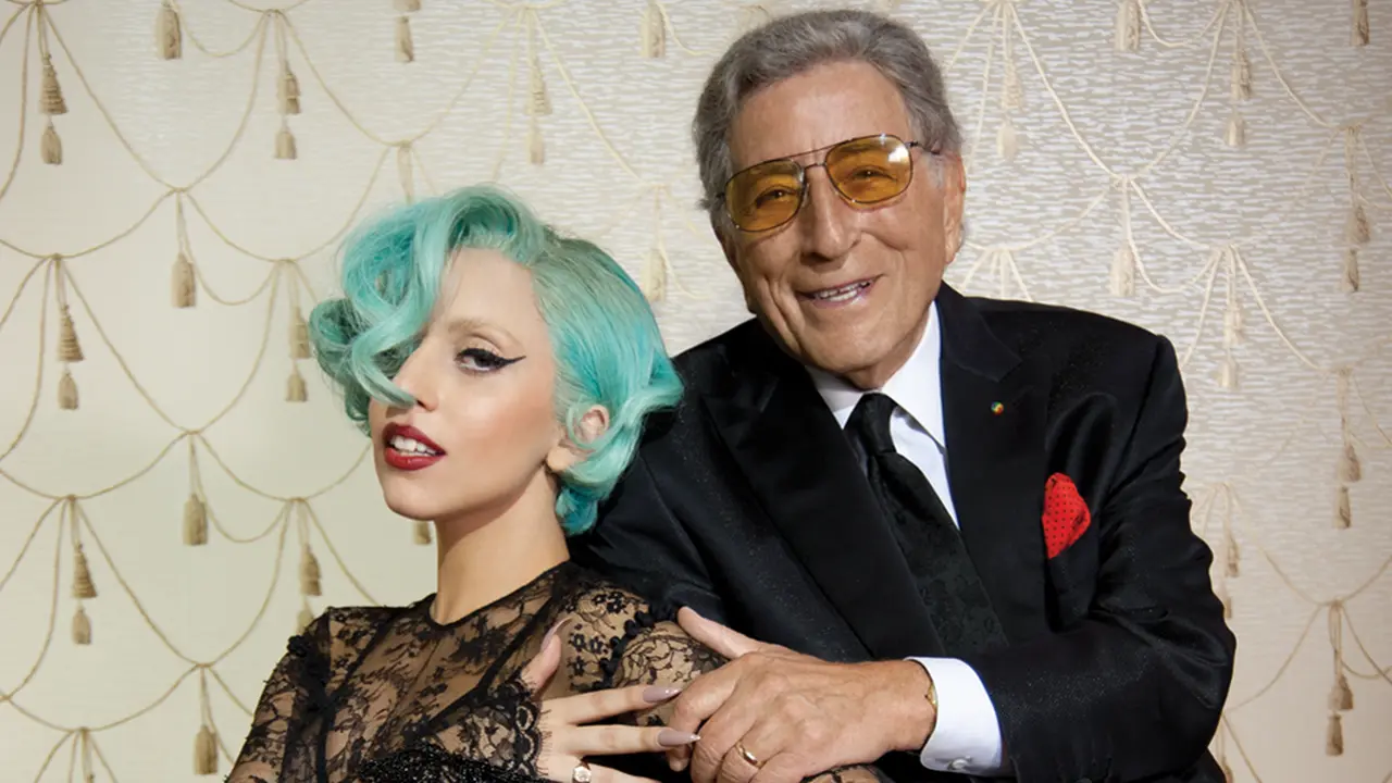 Lady GaGa Garap Album Jazz Bareng Penyanyi Pria