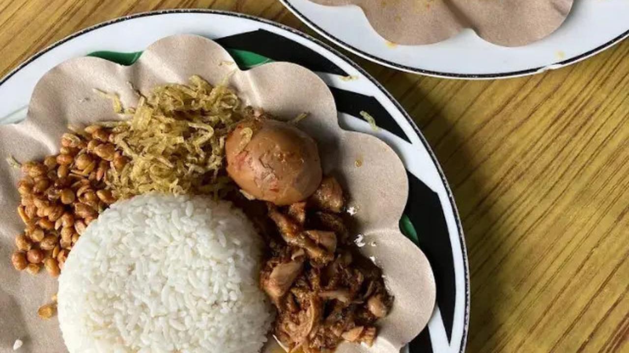 15 Rekomendasi Tempat Makan Enak di Lombok Dekat Bandara Terfavorit 2025