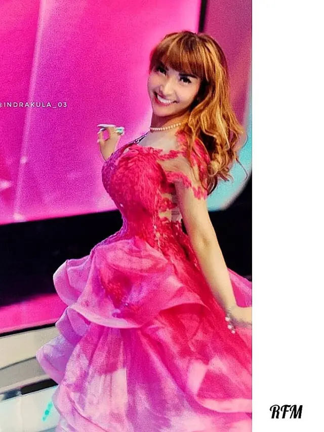 [Bintang] Roro Fitria