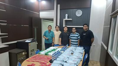 Terparkir di Rumah Makan, Mobil Ini Ternyata Bawa 35 Kg Sabu