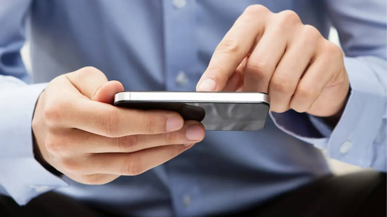 Ingin Smartphone Selalu Terlihat Baru? Ikuti 6 Langkah Ini