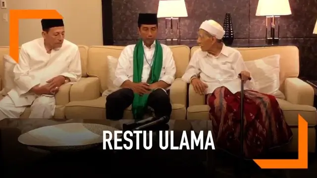 Capres Joko Widodo bertemu dengan dua ulama, Kiai Maimun Zubair dan Habib Muhammad Luthfi sebelum hadir di kampanye akbar. Dua ulama tersebut memberikan tasbih dan sorban kepada Jokowi.