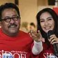 Artis Maudy Koesnaedi (kanan) bersama aktor Rano Karno (kiri). (Liputan6.com/Herman Zakharia)