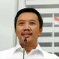 Menpora Imam Nahrawi memberikan keterangan usai menandatangani MoU revisi Maskot dan Logo Asian Games 2018 bersama Kepala Barekraf Triawan Munaf, Jakarta, (12/2/2016).  (Liputan6.com/Helmi Fithriansyah)