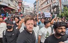 Mencekamnya Kerusuhan di Nepal, Cerita Youtuber Terjebak Pendemo saat Perjalanan ke Inggris