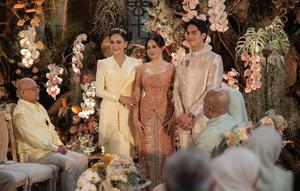 Momen pertunangan Syifa Hadju dan El Rumi. [IG: @syifahadju]