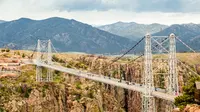 5 Jembatan Ini Bisa Buat Anda Merasa Vertigo Saat Melewatinya
