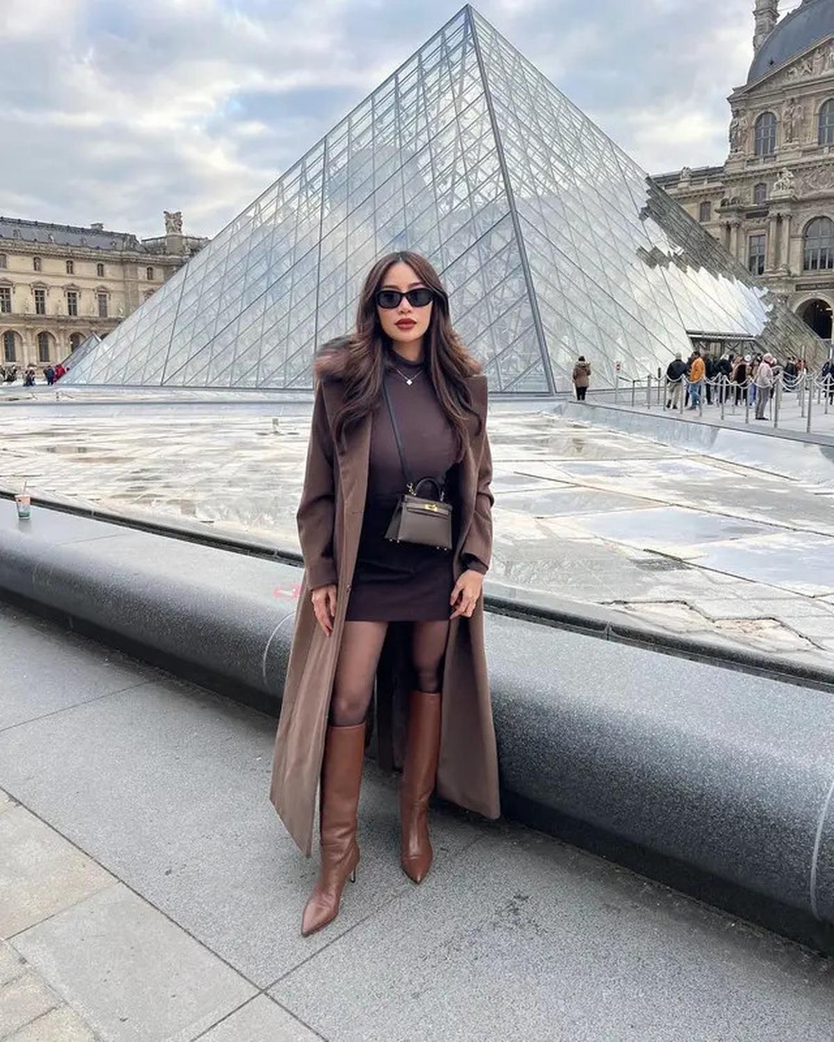 Kezia Toemion Di Paris