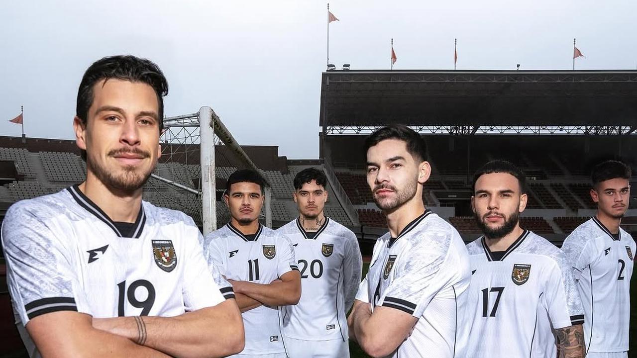 Jersey tandang Timnas Indonesia