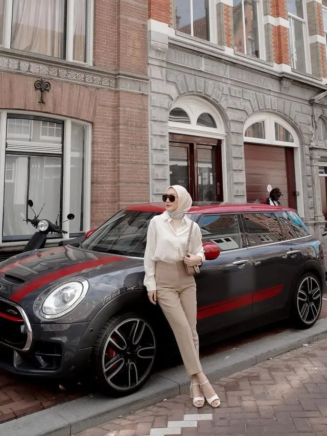 Inspirasi OOTD Melody Prima saat Liburan di Eropa