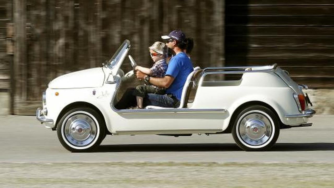 Kontes modifikasi mobil mungil di Swiss