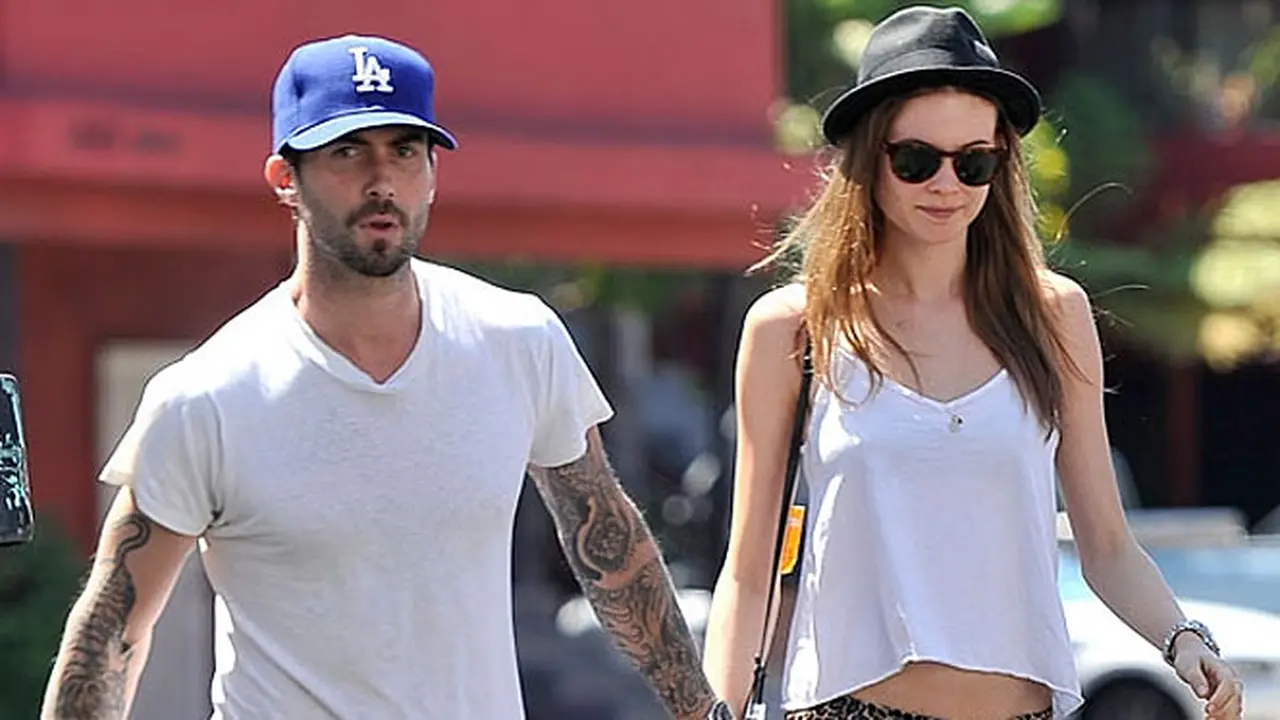 adam-levine-dan-behati-prinsloo-131011b.