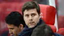 Pelatih Tottenham Hotspur, Mauricio Pochettino saat mendampingi timnya bertandang ke Stoke City  pada lanjutan Liga Inggris di Stadion Britannia, Stoke, Selasa (19/4/2016) dini hari WIB. (AFP/Oli Scarff)