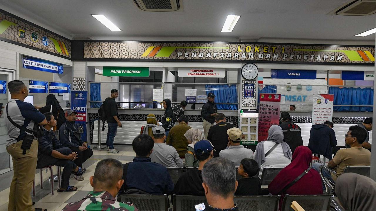 Warga serbu pemutihan pajak kendaraan bermotor