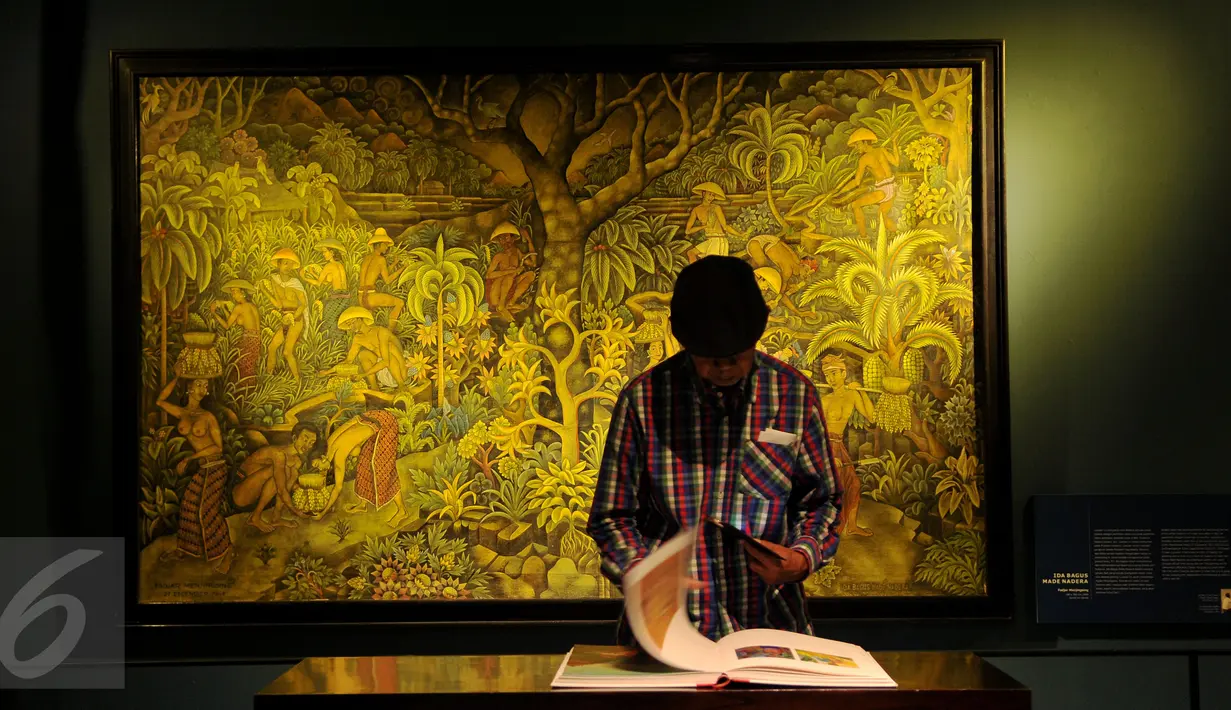 Lukisan karya Ida Bagus Made Nadera dengan judul Fadjar menjingsing di Galeri Nasional, Jakarta, Senin (1/8). Pameran ini berlangsung dalam rangka memeriahkan HUT Kemerdekaan RI ke-71. (Liputan6.com/Gempur M Surya)