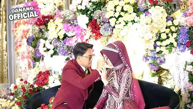 8 Momen Ngunduh Mantu Danang D'Academy dan Hemas Nura di Banyuwangi, Meriah