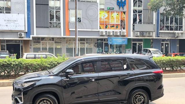 10 Potret Modifikasi Toyota Kijang Innova Zenix, Mesin Hybrid yang Enggak Kalah Sama Cumi Darat