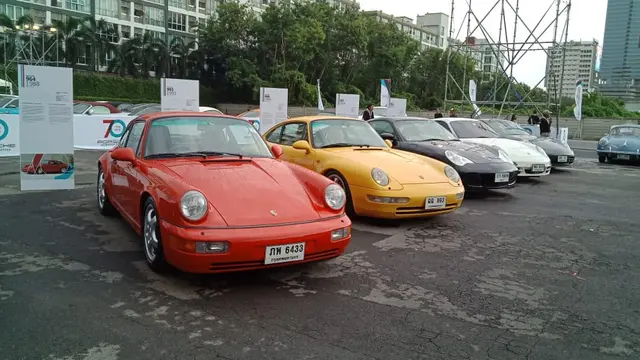 Untuk merayakan hari jadi ke-70 tahun, Porsche mengadakan Sportscar Together Day (SCTD), di Show DC Oasis Arena, Bangkok, Thailand, Sabtu (14/7/2018).(Arief/Liputan6.com)