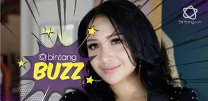 Selera fashion Nagita Slavina bisa terbilang mewah. Beberapa waktu yang lalu, Publik dibuat terperangah dengan harga yang harus dibayar istri Raffi Ahmad itu saat berbelanja produk skincare atau tas dengan merek ternama.