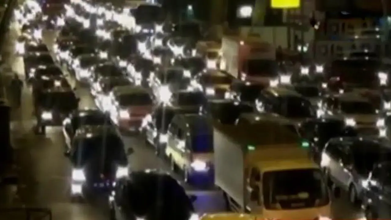 Tol Brebes Timur Macet