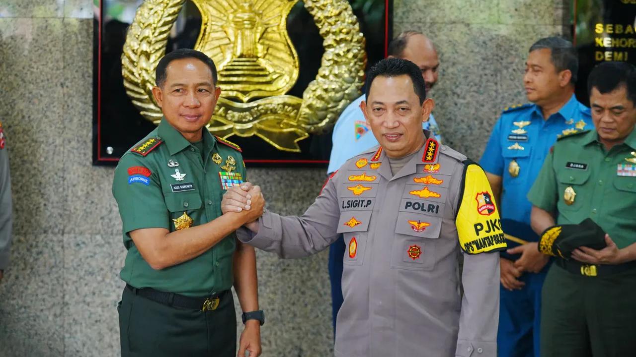 "Saya kira bagaimana sinergisitas ke depan semakin baik dalam pendidikan termasuk latihan kita sehingga semua berjalan dengan baik," ujar Sigit.<br>