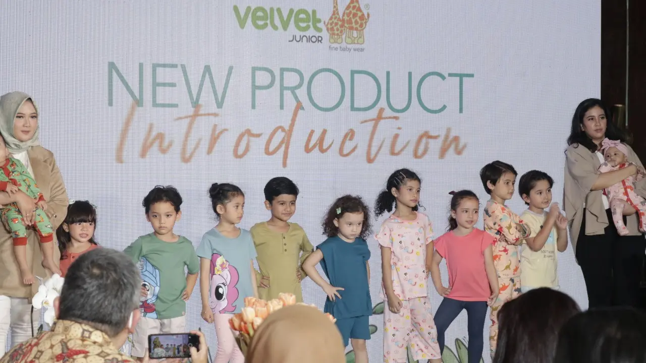 Velvet Junior