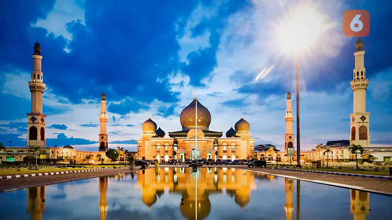 5 Potret Masjid Agung di Pekanbaru, Disebut Sebagai 'Taj Mahal'nya Indonesia
