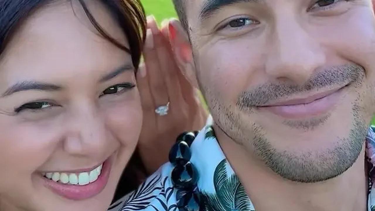 10 Artis Wanita Ini Dilamar Sang Kekasih Tahun 2024, Diprediksi Menikah 2025