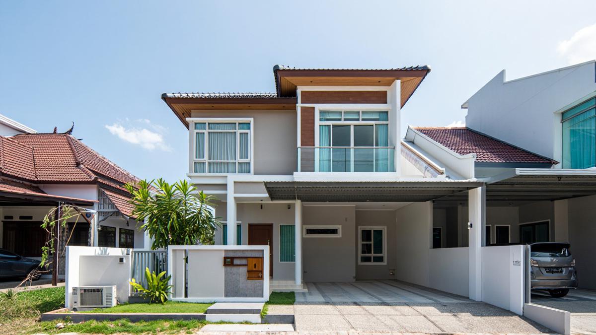 10 Model Renovasi Rumah 1 Lantai Jadi 2 Lantai, dari Split Level hingga Mezzanine