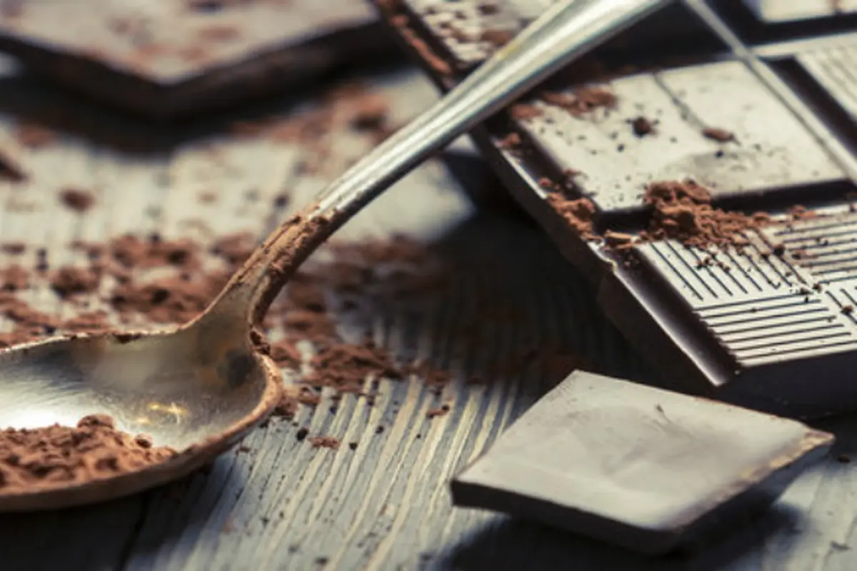 Dark chocolate atau cokelat hitam