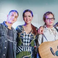 Ahmad Dhani akui Al, El, dan Dul merahasiakan pernikahan Maia Estianty darinya. (instagram/duljaelani)