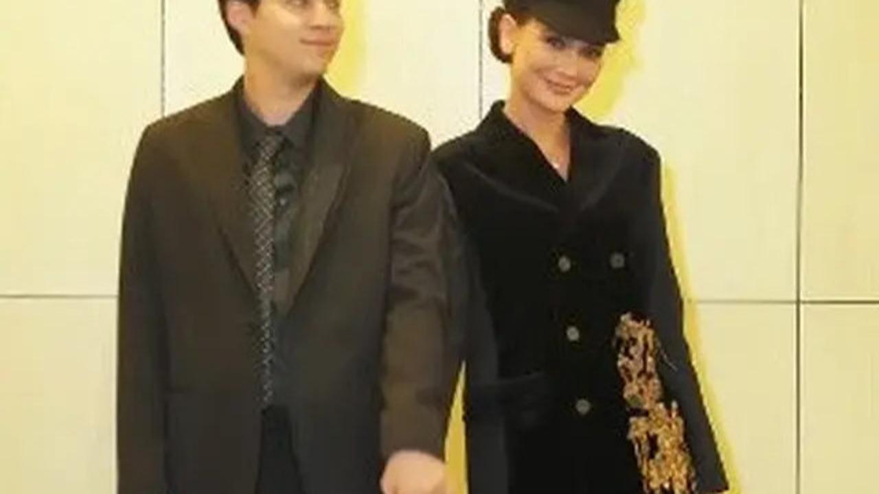 Potret Terbaru Gaya Couple Serba Hitam Luna Maya dan Maxime Bouttier, Stylish dan Elegan