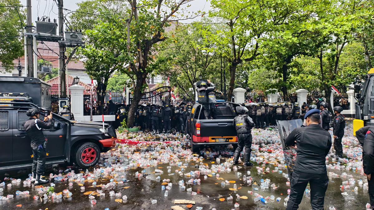 Kapolresta Jelaskan Alasan Libatkan Brimob Jaga Demo Bupati Pati