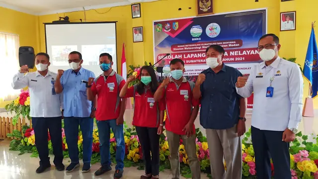 Sekolah Lapang Cuaca Nelayan