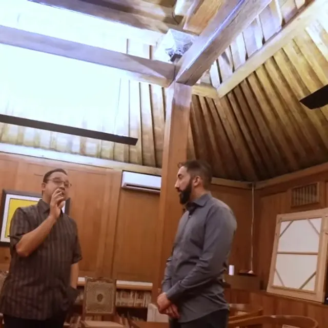Anies Baswedan saat menjamu Ustaz Nouman
