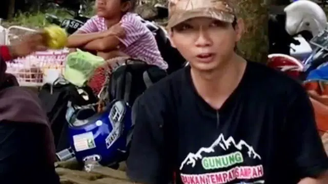 Sosok Minggu Ini: Aksi Ragil dan Trash Bag Community