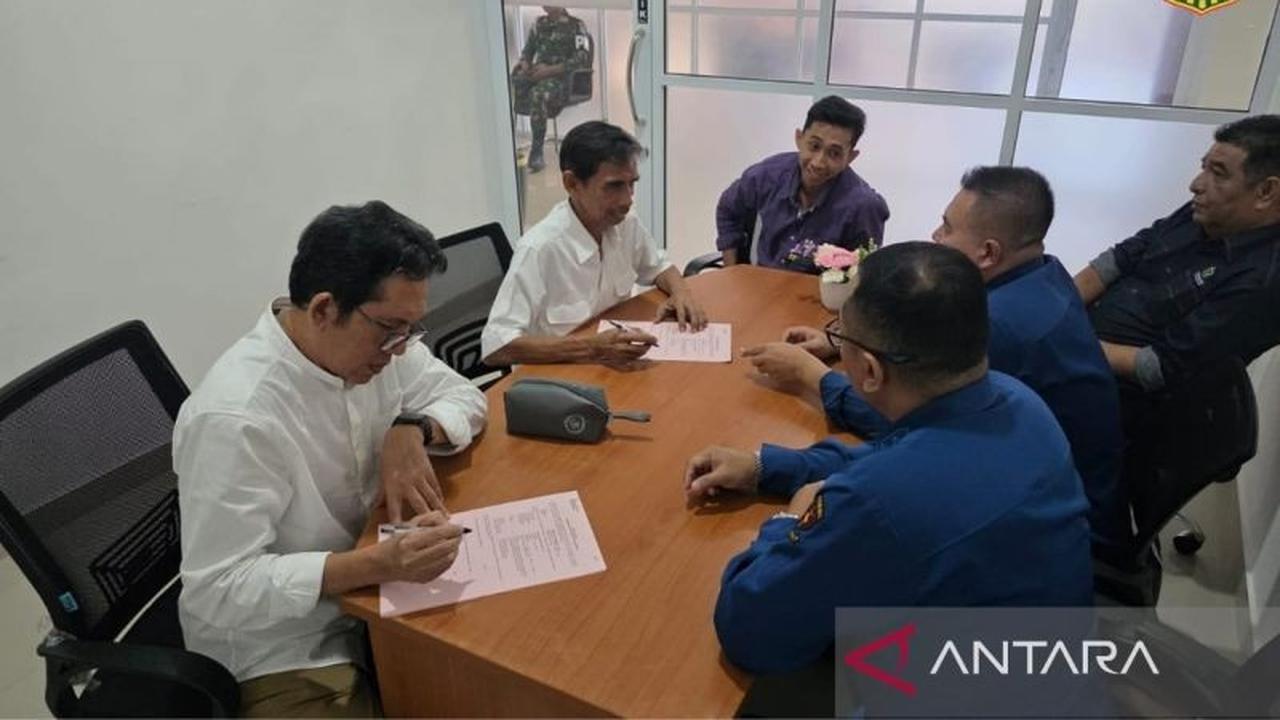 Kejati Kalbar Limpahkan Dua Tersangka Korupsi Dana Hibah SMA Mujahidin, Kerugian Negara Rp5 Miliar