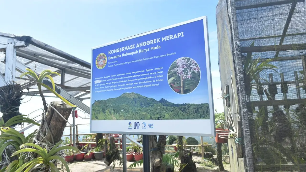 PT Tirta Investama selaku produsen air minum dalam kemasan (AMDK) bernama Aqua berusaha memberikan dampak positif bagi daerah tempat mereka beroperasi.