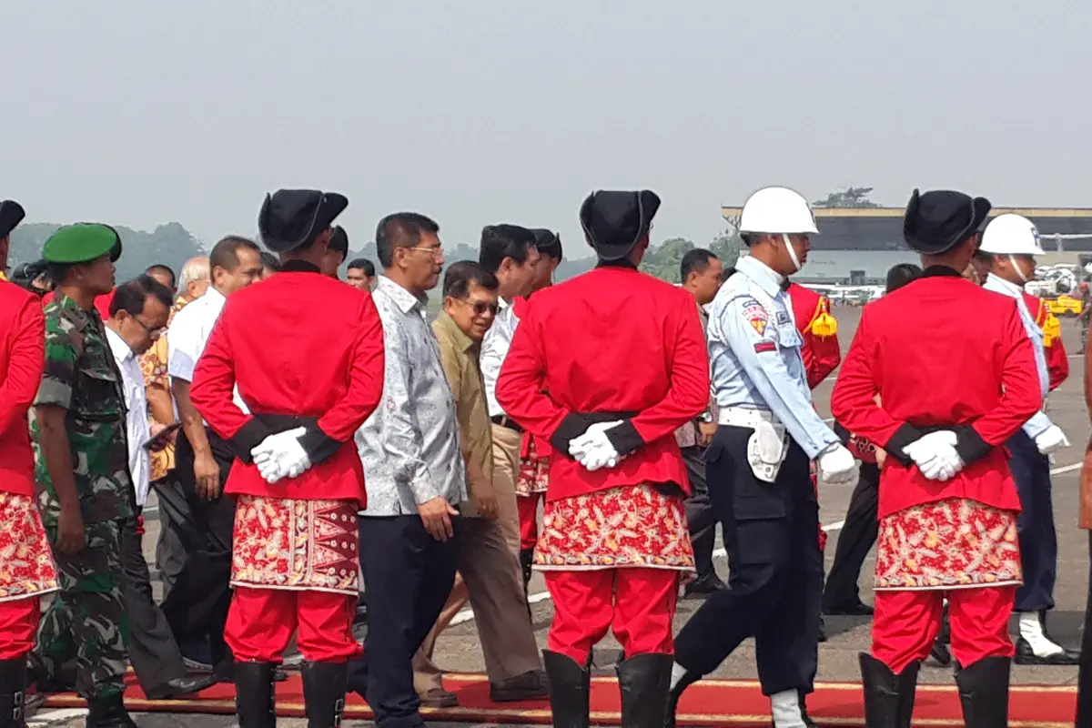 Wapres JK Tinjau Tempat Mendarat Peserta KAA ke-60