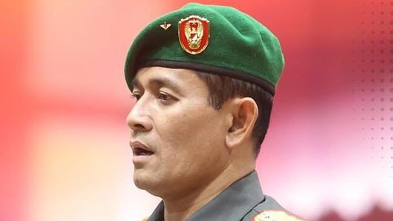 Penampilan Gagah Brigjen TNI Faisol, Raih Bintang Salam Komando sama Kasad Jenderal Maruli