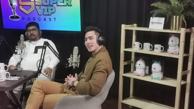 Verrell Bramasta saat hadir di Bigo Live Super VIP Podcast di kawasan Gandaria, Jakarta Selatan, Kamis (10/3/2022) malam.