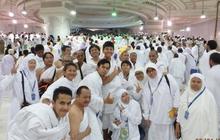 Ikut jalan sehat, buruh tani menangis dapat door prize umrah gratis