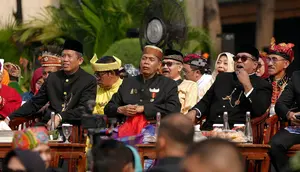 Potret 100 Raja dan Sultan Nusantara Ramaikan Pawai Budaya di Bundaran HI