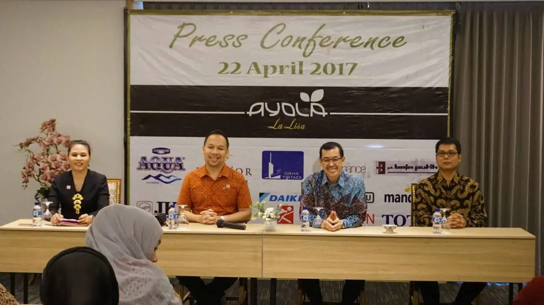 Press Conference pembukaan Ayola La Lisa Surabaya Hotel Surabaya bertepatan dengan Hari Bumi 2017 (Foto: Dok. Ayola La Lisa Surabaya Hotel Surabaya)