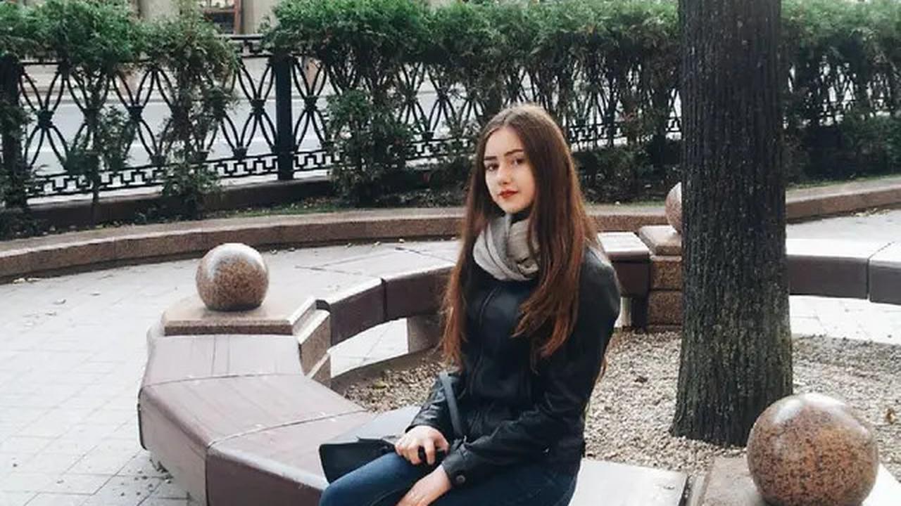 6 Potret Lawas Vika Kolesnaya, Dikabarkan Sudah Nikah dengan Billy Syahputra